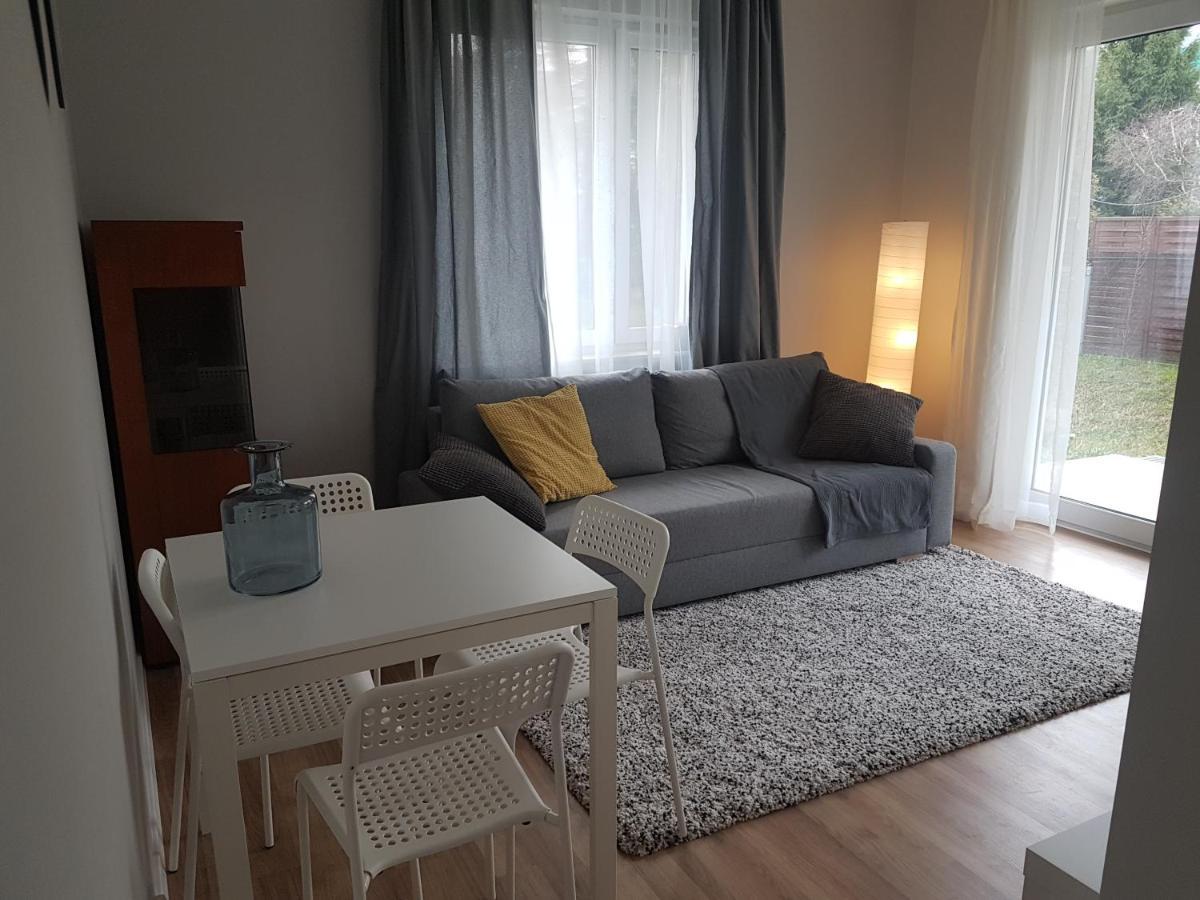 Apartament Jasinskiego Z Ogrodem Piaseczno  Exterior photo